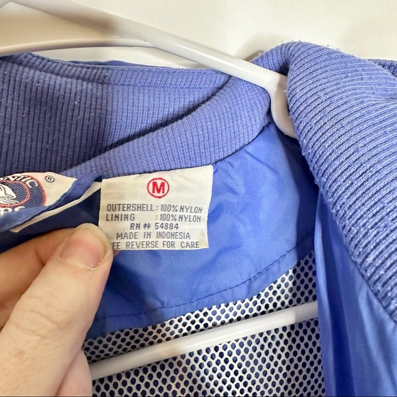 Vtg Atlantic Traders Sz M Jacket Windbreaker Blue 21x26” Hidden Hood - Picture 8 of 13